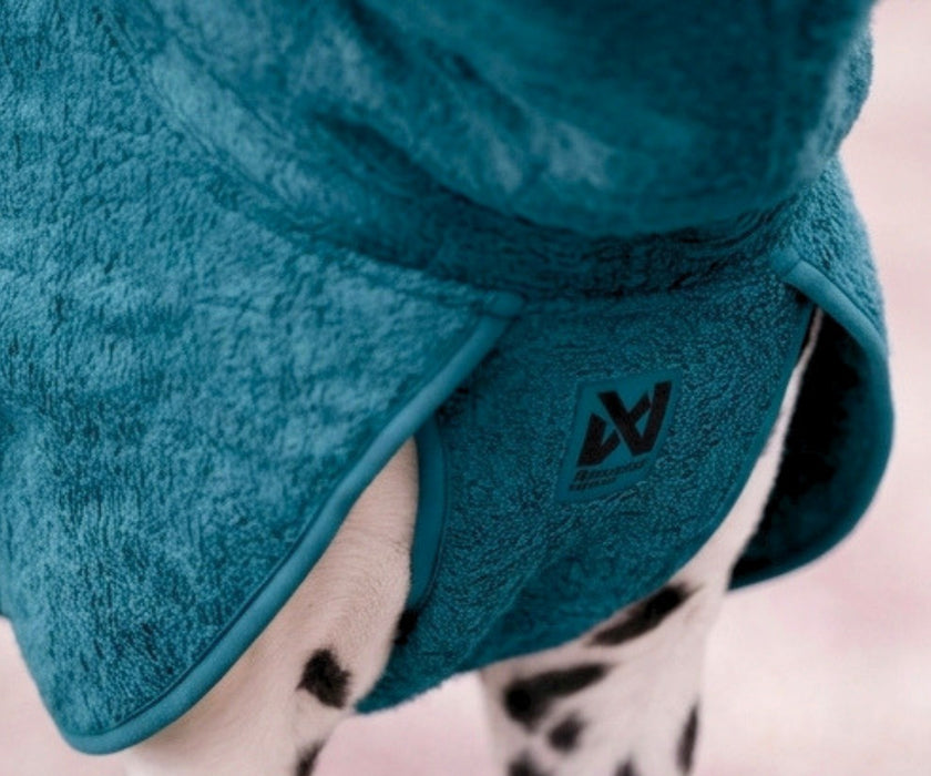 Non-Stop Dogwear Drying Coat for Dogs - Quickly Dries Wet Fur & Keeps Your Dog Warm