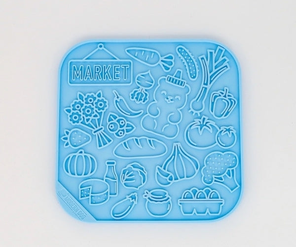 Lick Mat For Dogs - A Great Way To Combat Boredom & Give Them Fun - 4 Colours