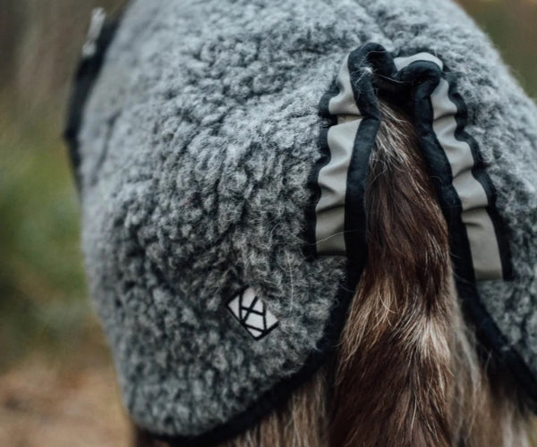 Hundlands Hybrido Wool Dog Jacket - Merino Wool Coat to Keep Your Dog's Joints & Muscles Warm