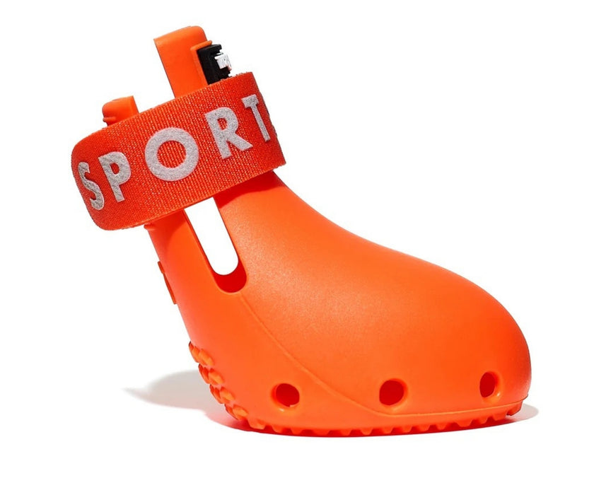 WagWear Sport Dog Boots - Lightweight Silicone Boots with Ventilation Holes & Extended Traction Tread (two boots)