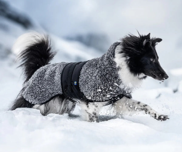 Hundlands Hybrido Wool Dog Jacket - Merino Wool Coat to Keep Your Dog's Joints & Muscles Warm