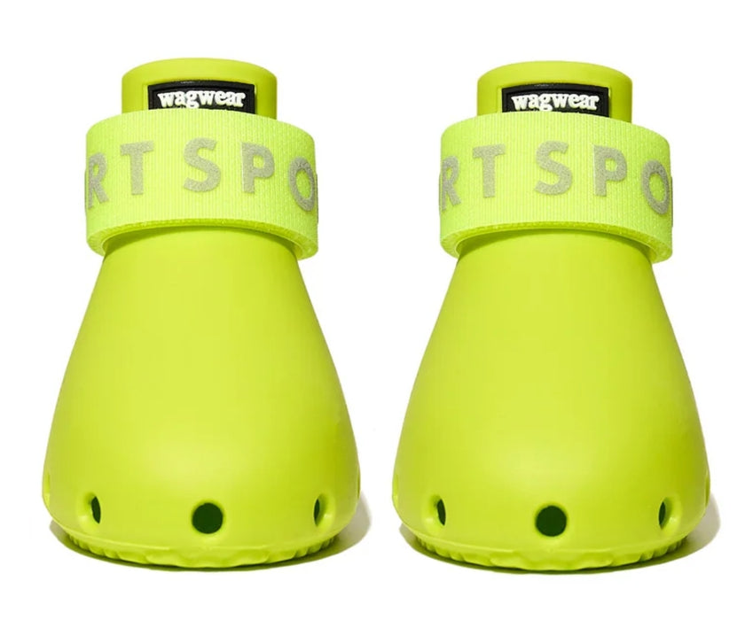 WagWear Sport Dog Boots - Lightweight Silicone Boots with Ventilation Holes & Extended Traction Tread (two boots)